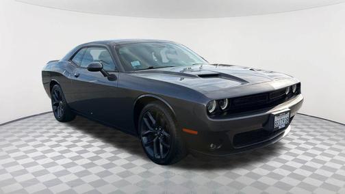 2020 Dodge Challenger SXT