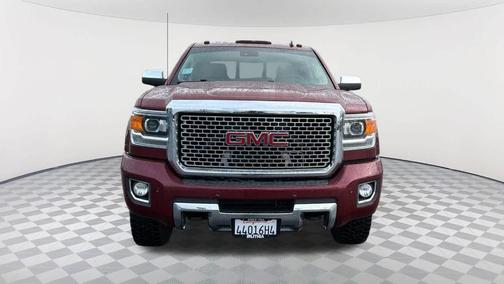 2015 GMC Sierra 2500 Denali