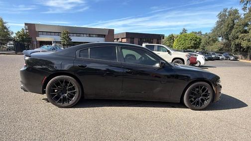 Pitch Black Clearcoat 2020 Dodge Charger SXT