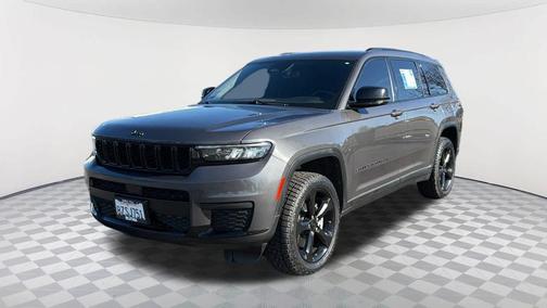 2022 Jeep Grand Cherokee L Laredo