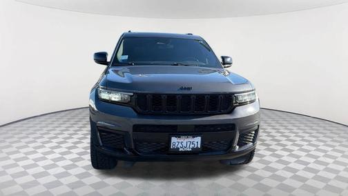 2022 Jeep Grand Cherokee L Laredo