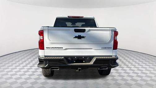 Summit White 2026 Chevrolet Silverado 1500 Custom Trail Boss