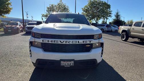 Summit White 2021 Chevrolet Silverado 1500 Custom