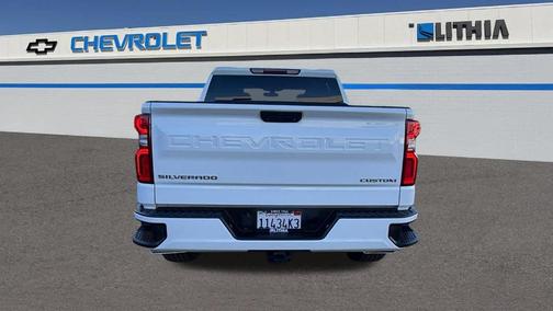 Summit White 2021 Chevrolet Silverado 1500 Custom