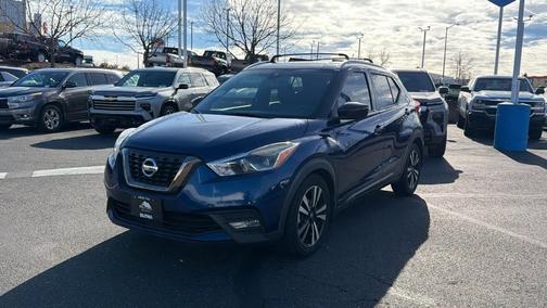 2020 Nissan Kicks SR
