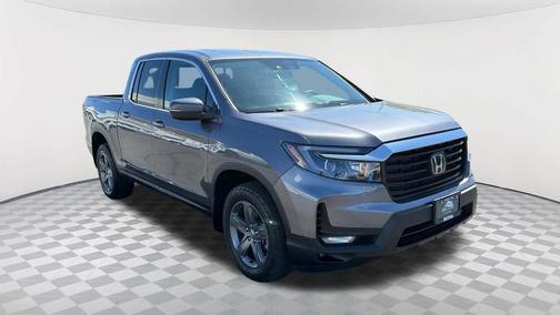 Modern Steel Metallic 2022 Honda Ridgeline RTL
