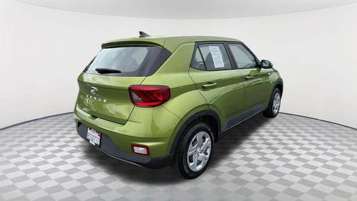 Apple Green 2020 Hyundai VENUE SE