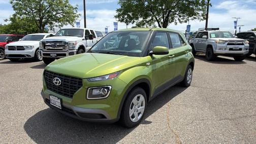 Apple Green 2020 Hyundai VENUE SE