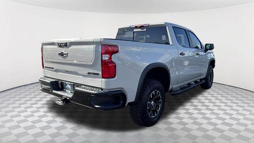 White Sand 2026 Chevrolet Silverado 1500 ZR2
