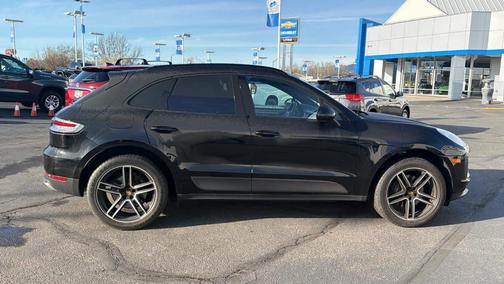 2021 Porsche Macan Base