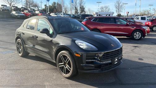 2021 Porsche Macan Base