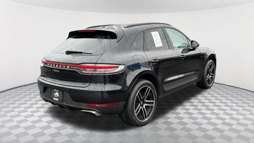 2021 Porsche Macan Base