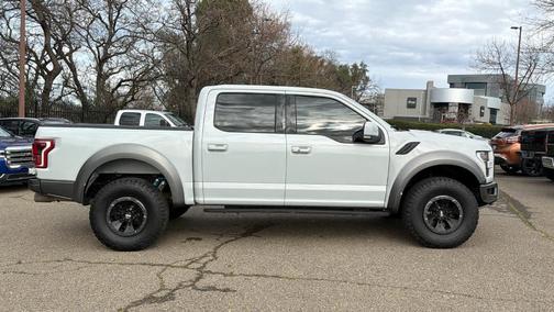 2017 Ford F-150 Raptor