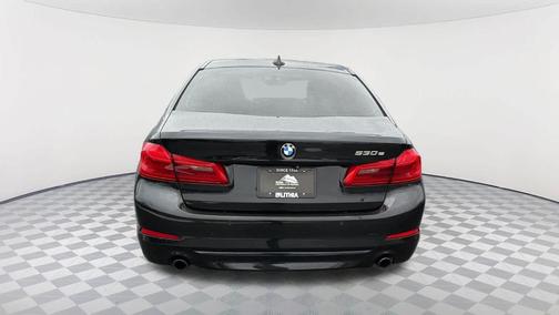 2019 BMW 530e iPerformance