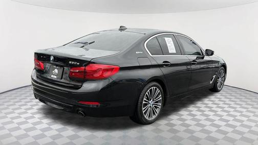 2019 BMW 530e iPerformance