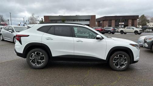 2024 Chevrolet Trax LT