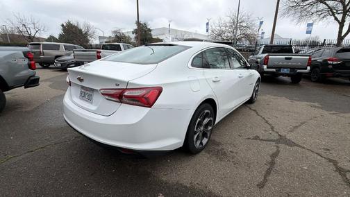 2022 Chevrolet Malibu LT