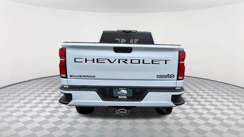 Polar White 2026 Chevrolet Silverado 2500 High Country