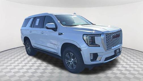 White Frost Tri-Coat 2021 GMC Yukon Denali