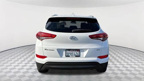 2018 Hyundai TUCSON SEL