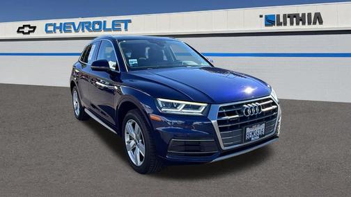 Navarra Blue Metallic 2018 Audi Q5 2.0T Premium Plus