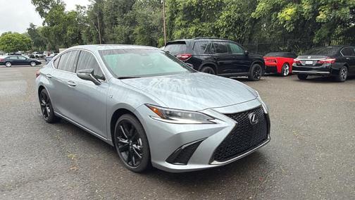Iridium 2025 Lexus ES 350 F SPORT Handling