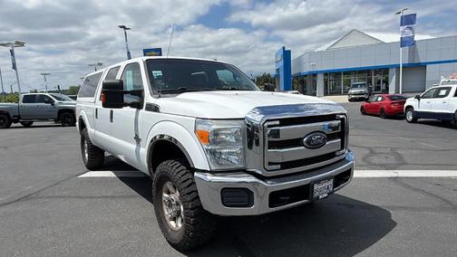 Oxford White 2014 Ford F-250 XLT