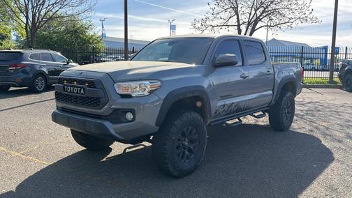 2020 Toyota Tacoma SR5
