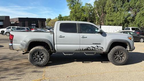 2020 Toyota Tacoma SR5