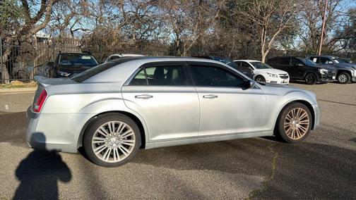 2012 Chrysler 300C Luxury Series