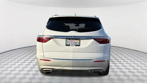 2022 Buick Enclave Essence