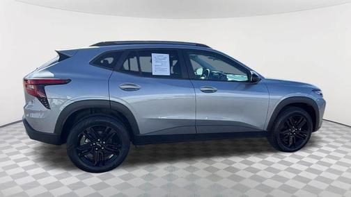 Sterling Gray Metallic 2024 Chevrolet Trax ACTIV