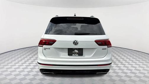 2019 Volkswagen Tiguan 2.0T SEL R-Line Black
