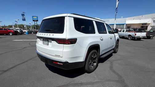 Bright White Clearcoat 2023 Jeep Wagoneer Series III
