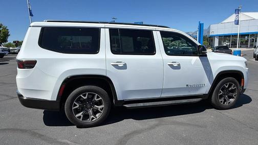 Bright White Clearcoat 2023 Jeep Wagoneer Series III