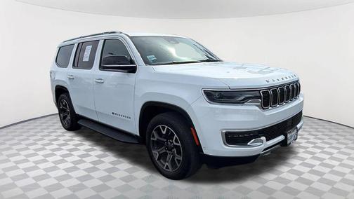 Bright White Clearcoat 2023 Jeep Wagoneer Series III