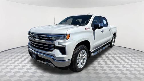 Iridescent Pearl Tricoat 2022 Chevrolet Silverado 1500 LTZ