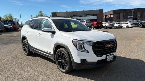 2022 GMC Terrain SLT