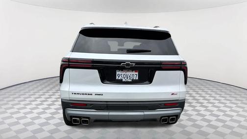 2025 Chevrolet Traverse Z71