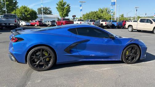 Elkhart Lake Blue Metallic 2021 Chevrolet Corvette Stingray w/3LT