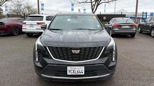 2023 Cadillac XT4 Premium Luxury