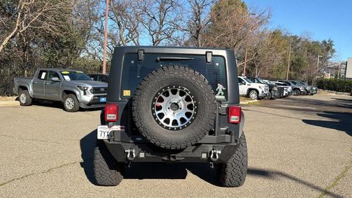 2017 Jeep Wrangler Sport
