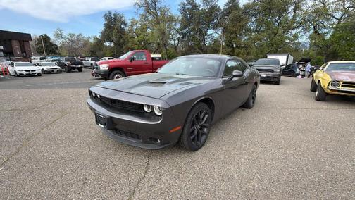 2022 Dodge Challenger SXT