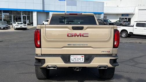 2023 GMC Sierra 1500 AT4