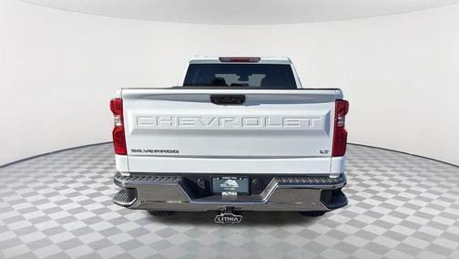 Summit White 2026 Chevrolet Silverado 1500 LT