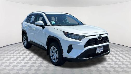 2021 Toyota RAV4 LE