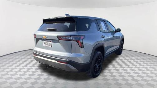 Sterling Gray Metallic 2026 Chevrolet Equinox LT