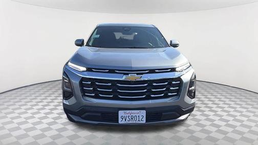 Sterling Gray Metallic 2026 Chevrolet Equinox LT