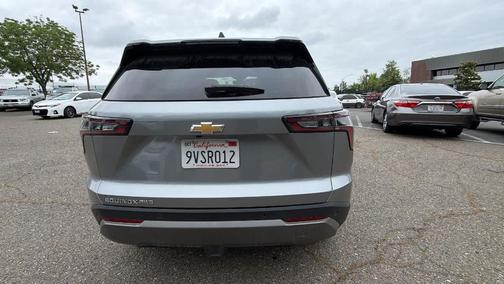 Sterling Gray Metallic 2026 Chevrolet Equinox LT