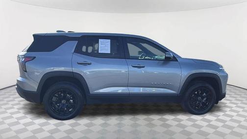 Sterling Gray Metallic 2026 Chevrolet Equinox LT